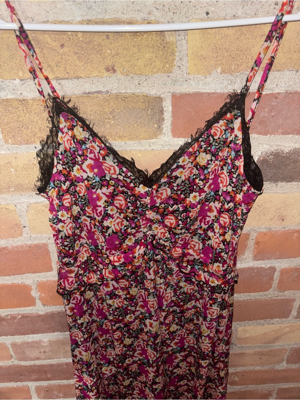 Vintage Y2K Express Floral Silk Lace-Trim Dress in Burgundy Floral - Picture 2 of 6